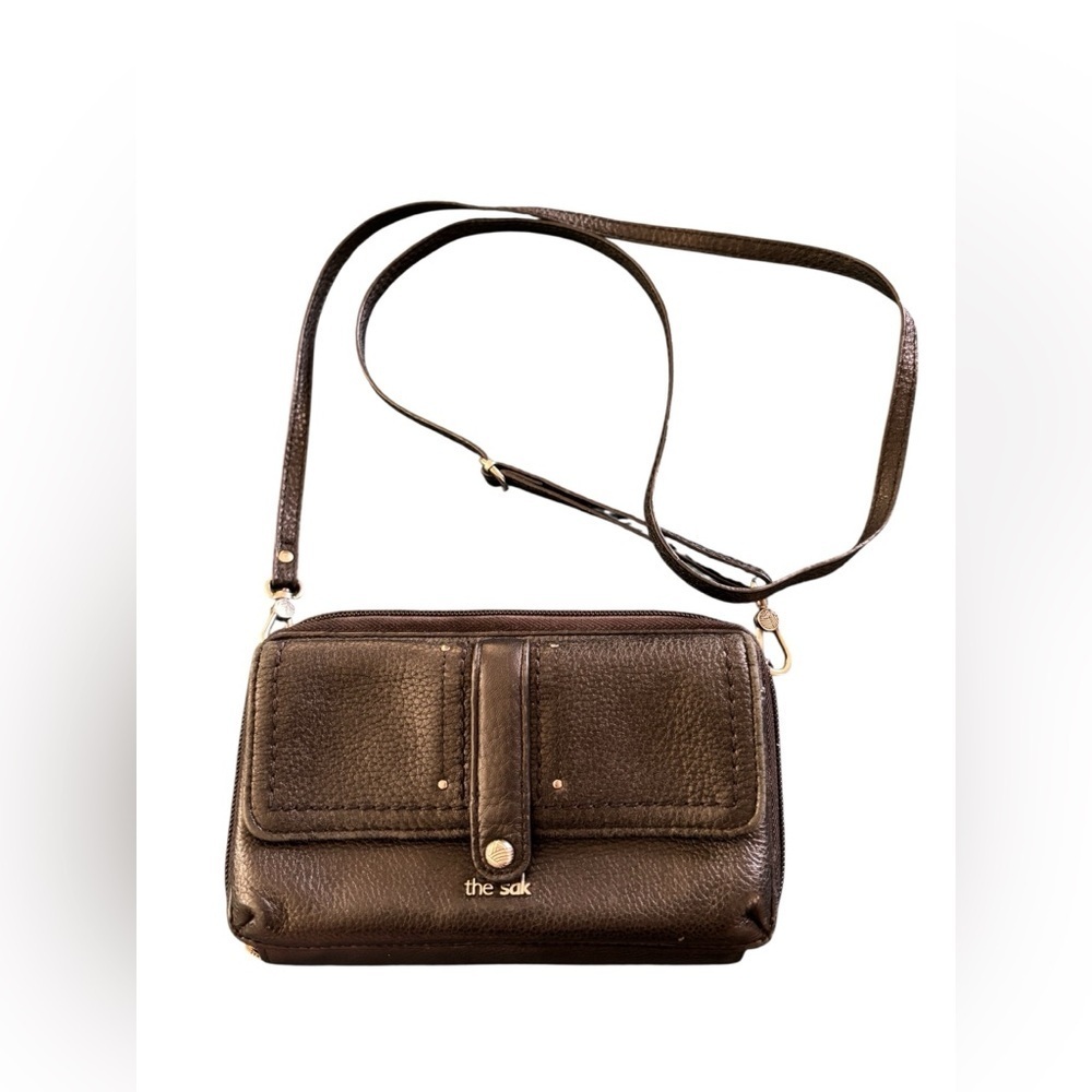 The Sak Multiple Compartments Black Pebble Leather Crossbody Bag Zip A Round